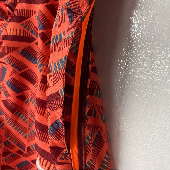 Nike Swim Trunks Men XL Colorful Tie Waist Geometric Board Shorts Mesh Brief 9” - Picture 6 of 11